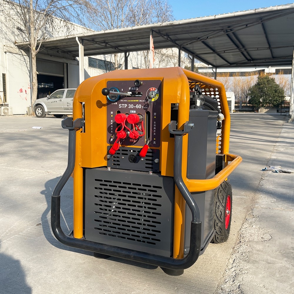 冬季雙回路液壓動力站低溫啟動及發(fā)動機(jī)維護(hù)保養(yǎng)